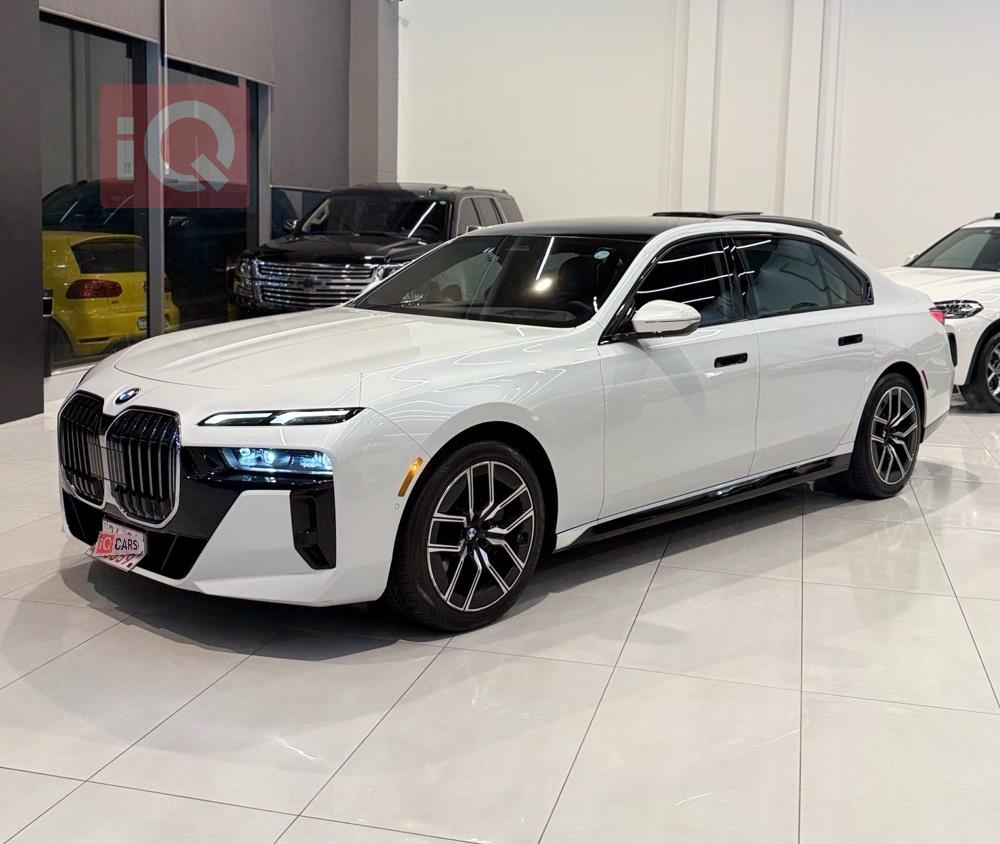 https://cdn.iqcars.io81cfe7ea-be2e-41cc-96ff-eece6a22f2ee_0.jpg